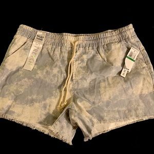 Tinseltown Mid-Rise Pull-On Shorts